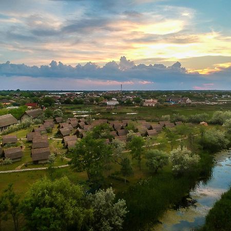 Dolphin Camping Hotel Sfântu Gheorghe Exterior foto