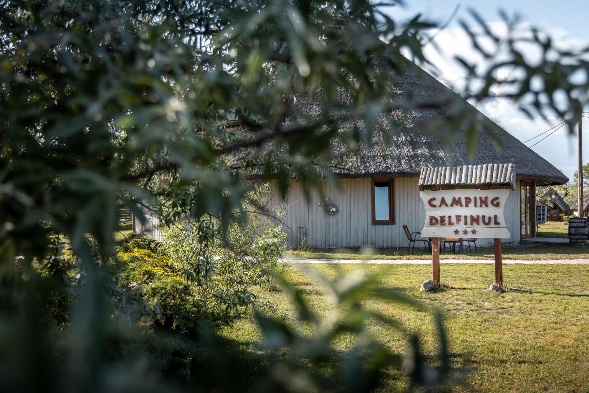 Dolphin Camping Hotel Sfântu Gheorghe Exterior foto